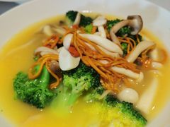 上汤西兰花-水天堂西餐厅(绿宝广场店)