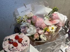 -山与蓝·轻糖鲜果蛋糕(勒泰店)