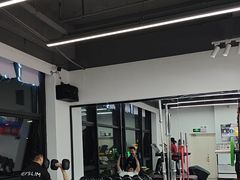 -超减·私教减肥馆(世博店)