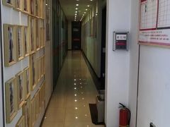 -爱月宝月嫂·育儿嫂