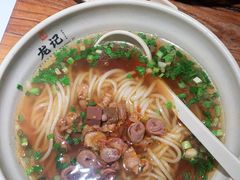-湘人龙记老长沙米粉(鸟巢店)