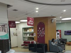 -雅悦齿科(顾村公园店)