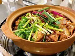 -胡须佬鸡煲四季火锅店(石厦西村直营店)