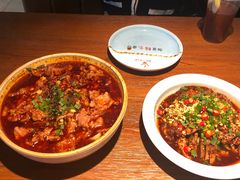 -川人百味(金安中央大街店)