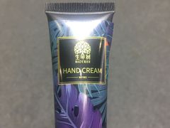 -上海跨国采购会展中心