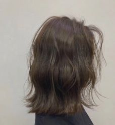 -PE SALON 