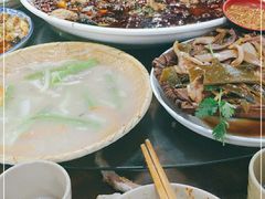 -聚八方土菜馆(余松路店)