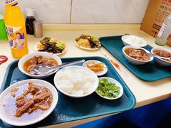-万盛园炖肉馆(云峰店)