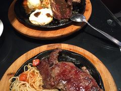 -豪客来牛排(人民东路店)