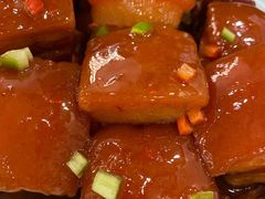 红烧肉-六和聚传统烤鸭.天津菜(和平店)