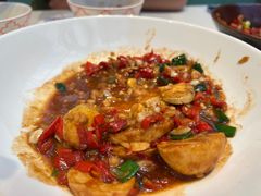 -阿瓦山寨·湘菜现炒·剁椒鱼头王(咸阳总店)