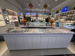 -新视达眼镜店·蔡司·依视路(名镜苑店)
