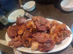 -靠山屯东北农家菜(八龙桥雅苑店)