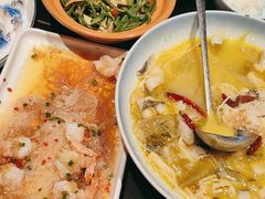 -粉墨特色菜·烧烤音乐酒馆