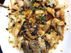 鱼骨腩豉汁蒸-水乡人家私房菜(逢简店)