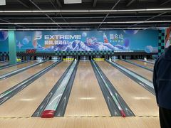 -极限PLAY运动娱乐新世界·团建派对潮玩休闲馆·室内蹦极高空游乐园