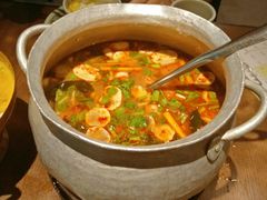 冬阴功-大头虾越式风味餐厅(光明广场店)