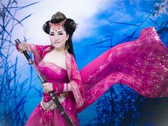 宁珂-九月鹰飞汉服摄影工作室