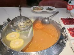 -浪里寻·臻牛养生牛肉火锅(方圆荟店)