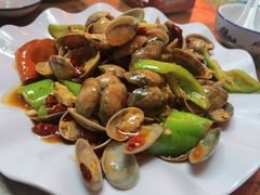 -范饭椰林川湘味海鲜·椰子鸡(三亚湾椰梦长廊店)