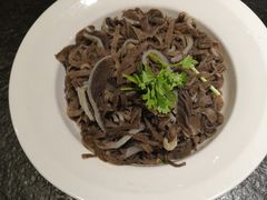 -靠山屯东北农家菜(八龙桥雅苑店)