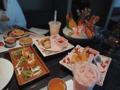 -花潮料理艺食馆(成都万象城店)