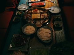 -房子红了鱼豆花重庆老火锅(广厦学院店)