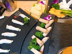 -新草堂锅物料理(泉城路店)