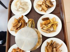 -天宜隆蘑菇宴火锅(石景山旗舰店)