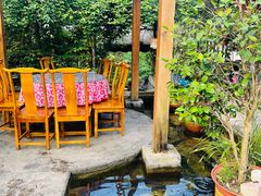 -源泉冷水鱼庄(小鱼洞店)
