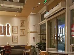 -必胜客(WOW昙华林店)