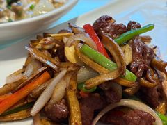 茶树菇炒牛柳-天福苑(崇宁路店)