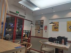 -小鳌陪你小排档·四季小龙虾·田鸡·宵夜(中央第五街店)