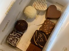 -Laderach 莱德拉(上海环贸iapm店)