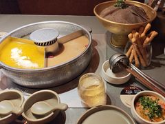 -巴奴毛肚火锅(二七万达店)