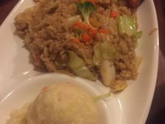 -玛格萝妮比萨屋(四平店)