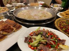 -老来福·非遗酸汤兔(凯旋路店)