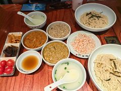 -裕兴记•蟹黄面馆(人民广场店)