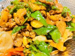 -钟掌勺忘不了地道湘菜(新天地假日广场店)