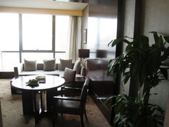 焕彩套房-客厅3-北京威斯汀酒店