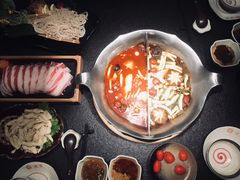 -湊湊火锅·茶憩(打浦桥日月光店)
