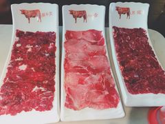 -左庭右院鲜牛肉火锅(浦江欢乐颂店)