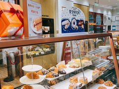 面包甜点陈列柜-多乐之日(颐堤港店)