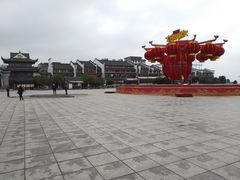 -巴陵广场