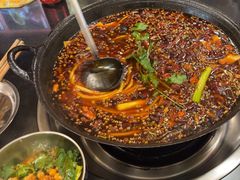 -鸿顺老铁锅美蛙鱼府(解放碑店)