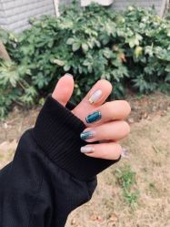 -手牵手美甲