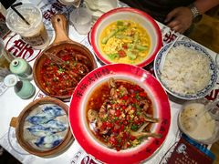 -自游人·美食一楼