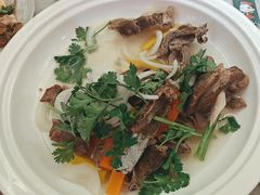 -伊带伊路新疆美食府(呼家楼店)