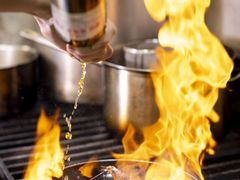 -港丽餐厅(高德置地店)