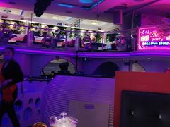 -巴特餐饮6加1音乐餐吧·新疆菜